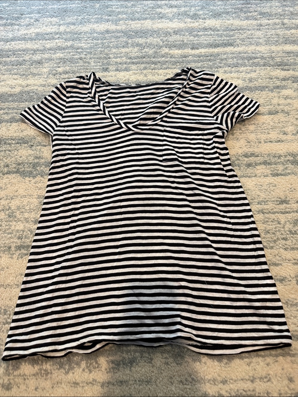 Caslon Black & White Striped V-Neck Short Sleeve Tee